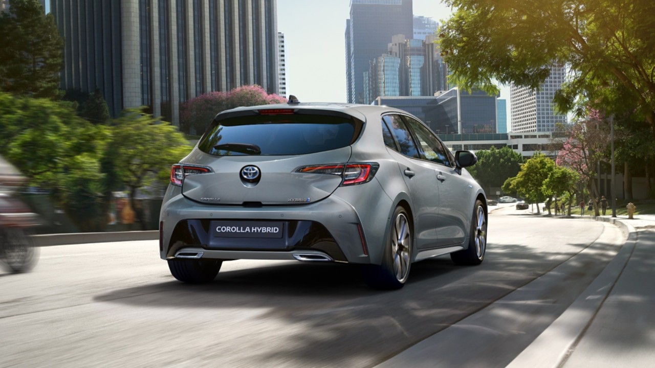 Full-Corolla-Hatchback_tcm-3060-1553816-1